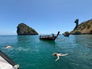 Krabi 4 Islands One Day Trip (Private Boat) Koh Poda • Chicken Island • Koh Tub • Koh Mor (Talay Waek)